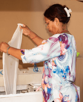 Washing pashmina