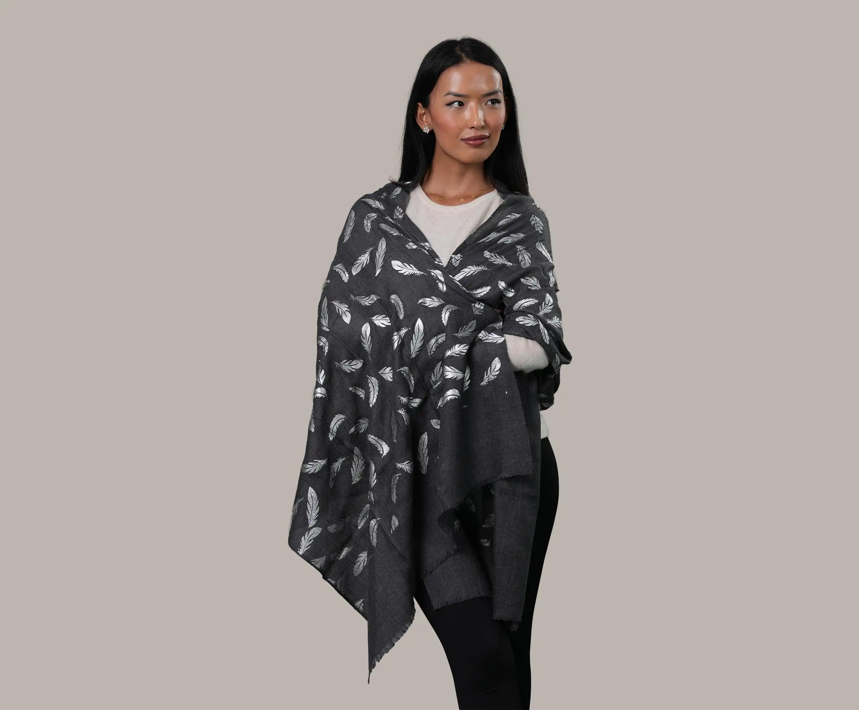 Cashmere Stole Metallic Print