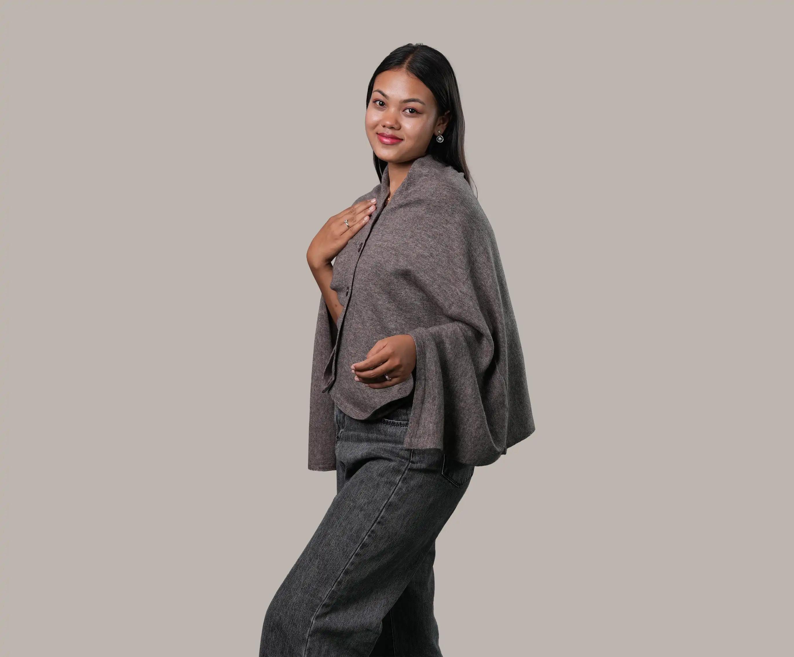 Cashmere Blend Natural Poncho With Button