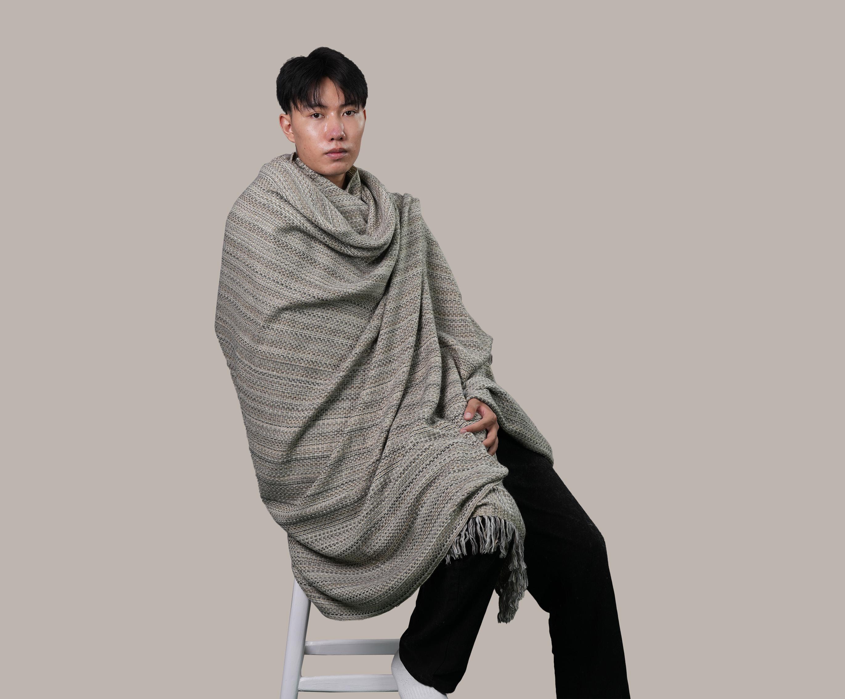 Cashmere Throw Blanket - Cable Knit Design