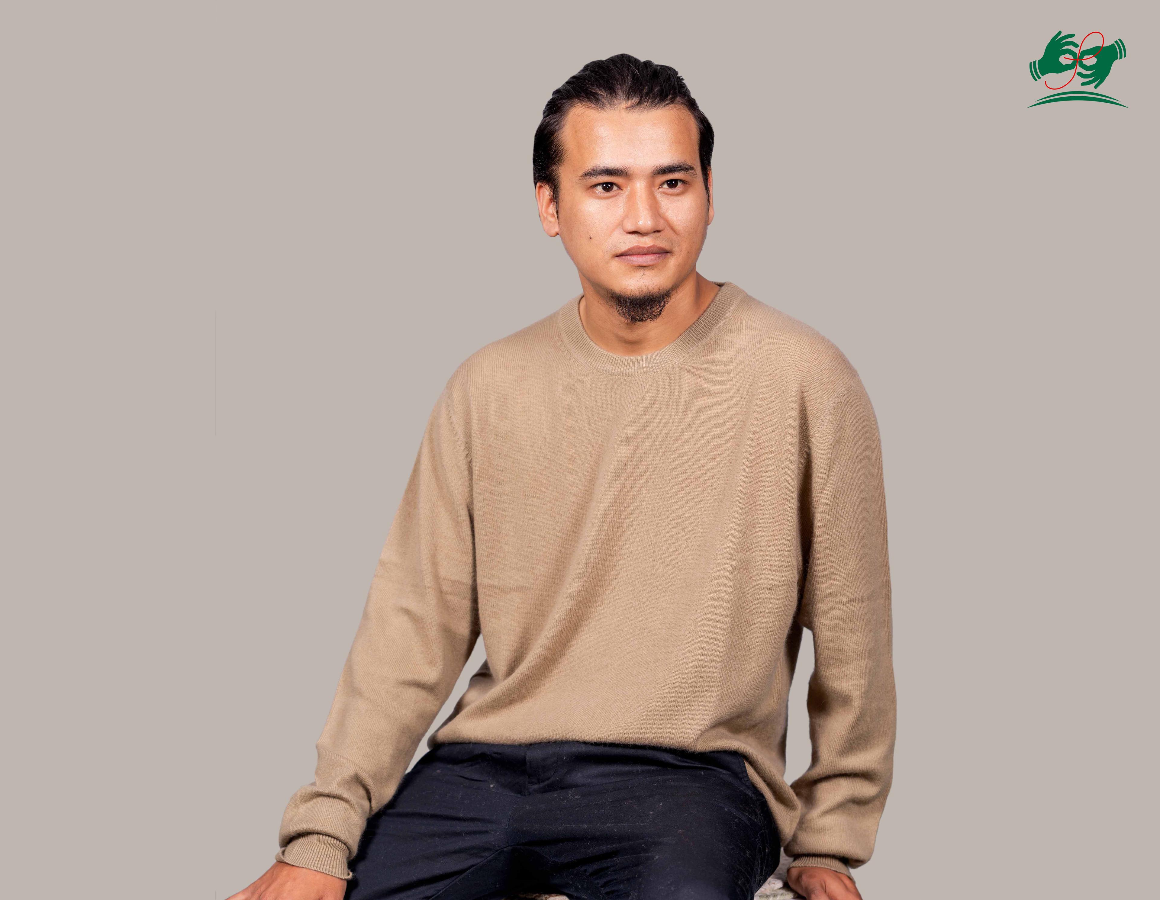 Cashmere Sweater for Men - Round Neck Design