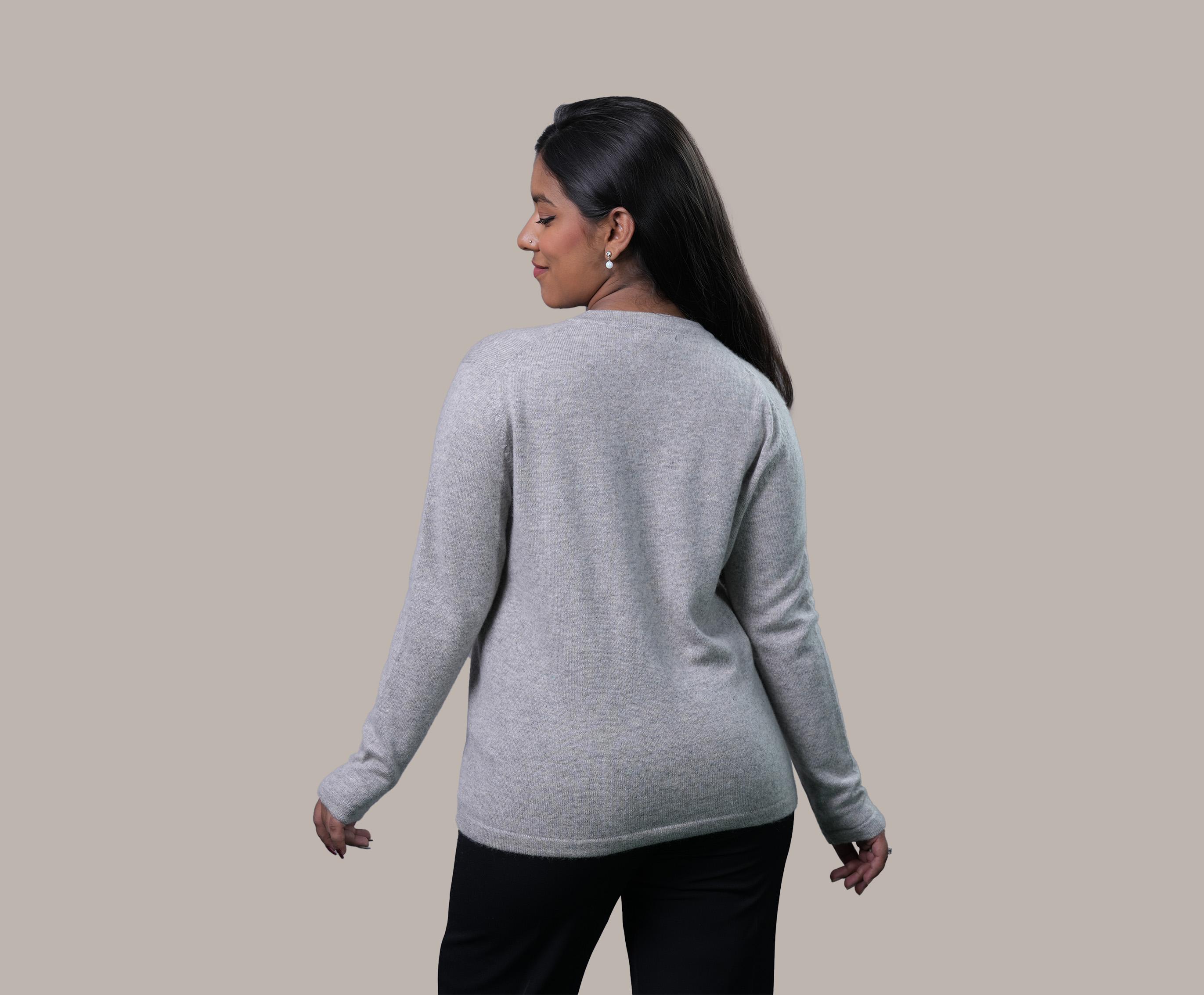 Long Cashmere Cardigan - Round Neck & Front Buttoned