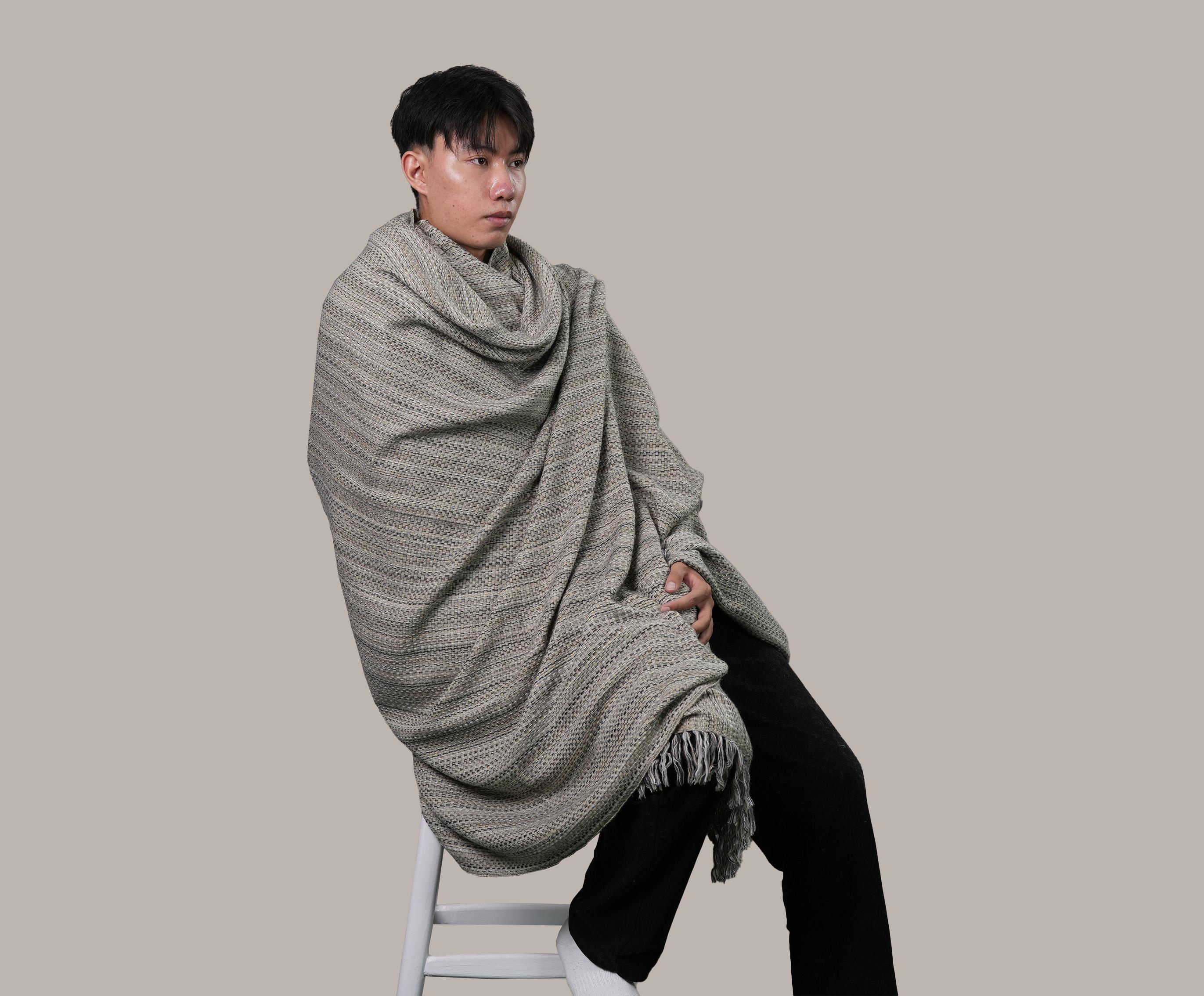 Cashmere Throw Blanket - Cable Knit Design